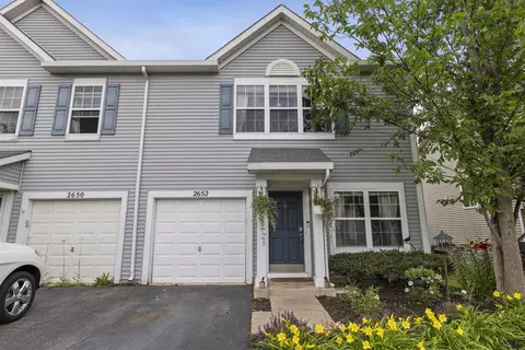 2652 Cesario Dr, Hampshire, IL 60140