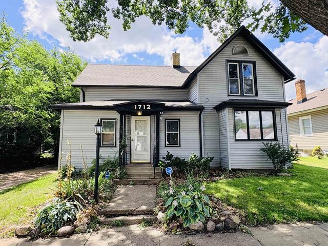 1712 Carney Ave, Rockford, IL 61103