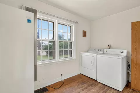 228 E Riverside Blvd, Loves Park, IL 61111 photo 27