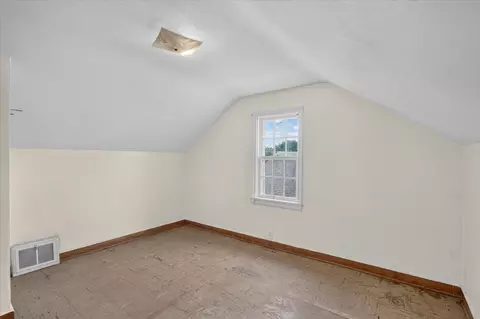 228 E Riverside Blvd, Loves Park, IL 61111 photo 16