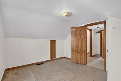 228 E Riverside Blvd, Loves Park, IL 61111 photo 17