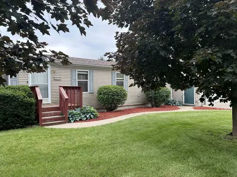 409 9th St, Milledgeville, IL 61051