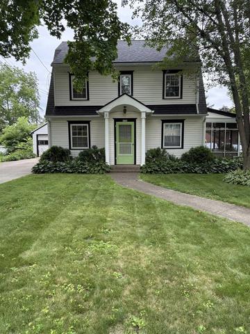 1526 W Lincoln Blvd, Freeport, IL 61032