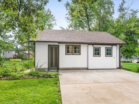 224 E 5th St, Pecatonica, IL 61063 photo 39