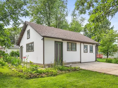 224 E 5th St, Pecatonica, IL 61063 photo 38