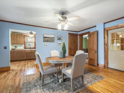 224 E 5th St, Pecatonica, IL 61063 photo 3