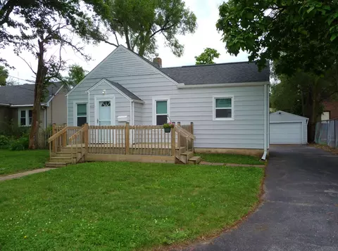403 Loves Ct, Loves Park, IL 61111
