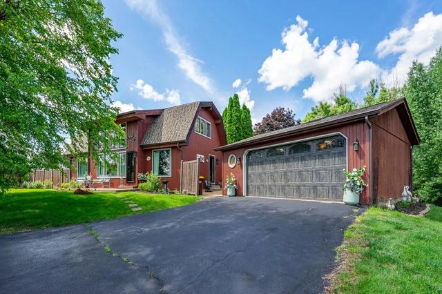 4878 Walnut Grv, Poplar Grove, IL 61065