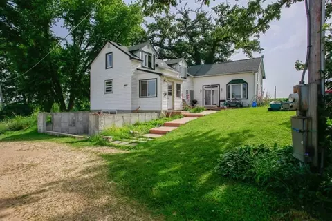 11935 W Raders Rd, Pearl City, IL 61062
