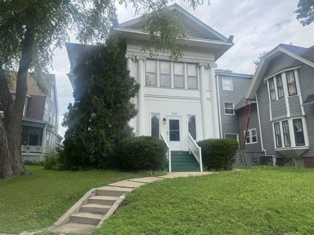 1030 Franklin Pl, Rockford, IL 61103