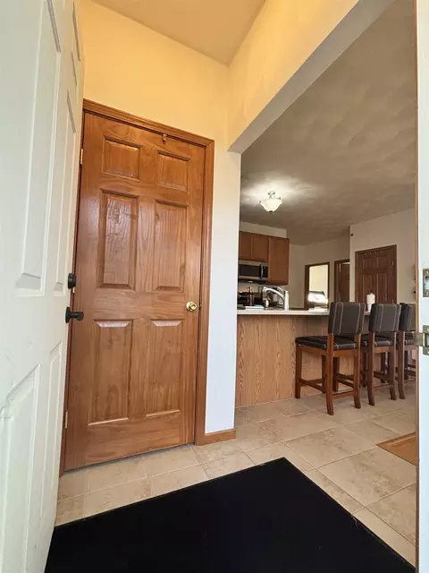 10164 Monarch Road Unit #3, Roscoe, IL 61073 photo 2