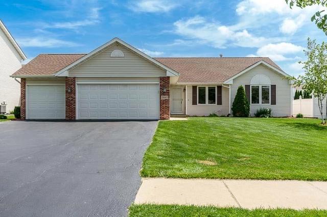 3047 Vaughndale Dr, Machesney Park, IL 61115