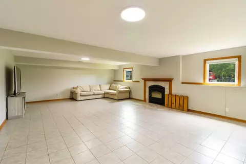 16649 Beaverton Rd, Capron, IL 61012 photo 29