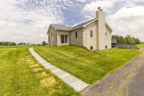 16649 Beaverton Rd, Capron, IL 61012 photo 7