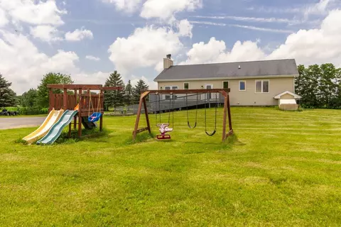 16649 Beaverton Rd, Capron, IL 61012 photo 32