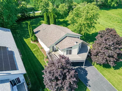 View/Area - 1840 Darby Ln, Lake Summerset, IL 61019 photo 4 of 8