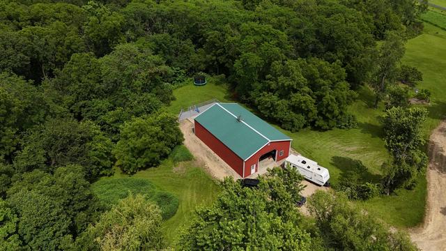 283 Pilot Knob Rd, Galena, IL 61036