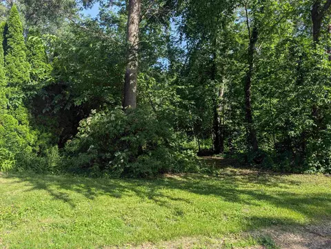 2145 Hawthorne, Lake Summerset, IL 61019 photo 1