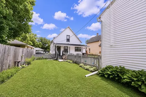 130 S Adams St, South Beloit, IL 61080 photo 23