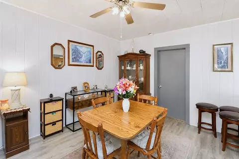 130 S Adams St, South Beloit, IL 61080 photo 8