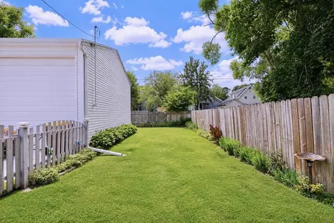 130 S Adams St, South Beloit, IL 61080 photo 24