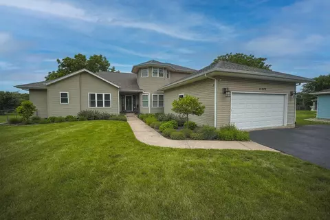 11322 Ventura Blvd, Machesney Park, IL 61115