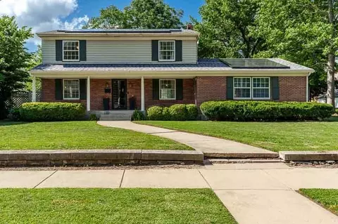 1518 Harlem Blvd, Rockford, IL 61103