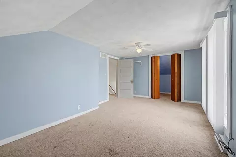 Bedroom - 113 N Beebe St, Warren, IL 61087 photo 3 of 5