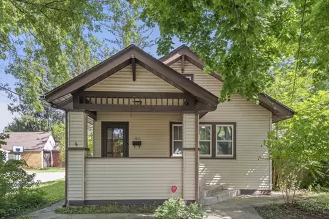 1611 Yonge St, Rockford, IL 61103