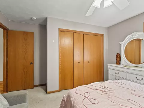 Bedroom - 3476 Valley Woods Dr, Cherry Valley, IL 61016 photo 4 of 6