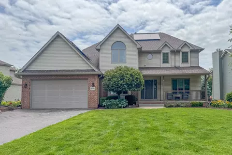 6787 Flower Hill Rd, Rockford, IL 61114