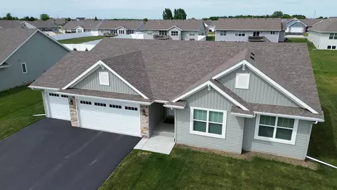 3687 Cardinal Dr, Beloit, WI 53511 photo 4