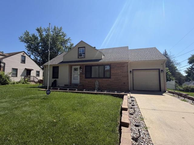 1920 Arizona Ave, Rockford, IL 61108