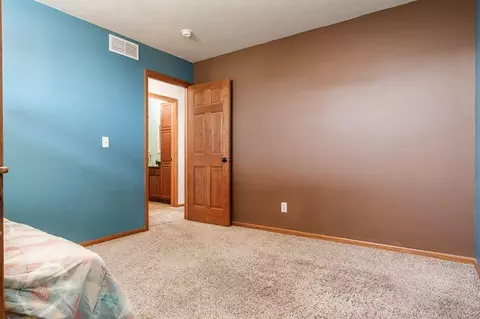 Bedroom - 652 Overture Way, Roscoe, IL 61073 photo 8 of 8