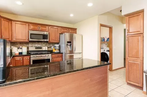 Kitchen - 652 Overture Way, Roscoe, IL 61073 photo 2 of 5