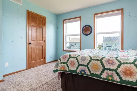Bedroom - 652 Overture Way, Roscoe, IL 61073 photo 5 of 8