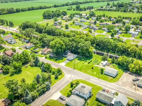 View/Area - 210 W Pacific St, Davis Junction, IL 61020 photo 9 of 9