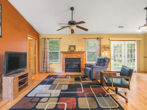 Living - 210 W Pacific St, Davis Junction, IL 61020 photo 3 of 3