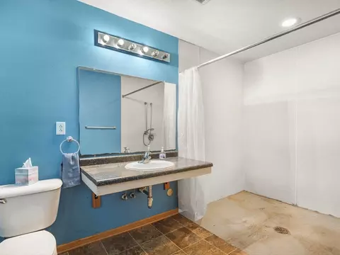 Bath - 210 W Pacific St, Davis Junction, IL 61020 photo 2 of 3