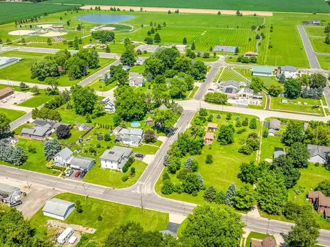 View/Area - 210 W Pacific St, Davis Junction, IL 61020 photo 4 of 9