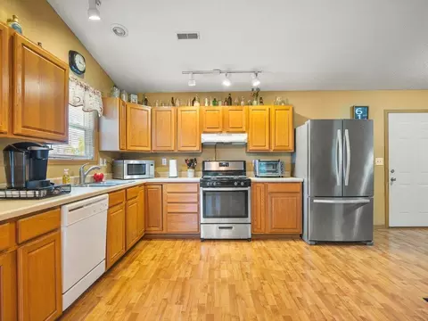 Kitchen - 210 W Pacific St, Davis Junction, IL 61020 photo 2 of 3