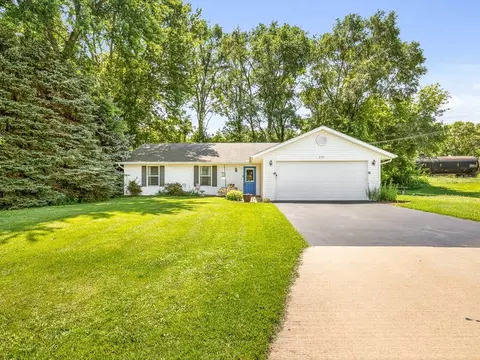 Other - 210 W Pacific St, Davis Junction, IL 61020 photo 2 of 5