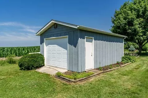 23518 Streit Rd, Harvard, IL 60033 photo 56