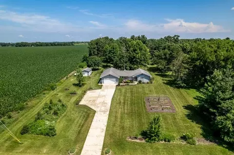23518 Streit Rd, Harvard, IL 60033 photo 48