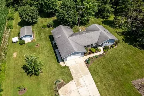 23518 Streit Rd, Harvard, IL 60033 photo 46