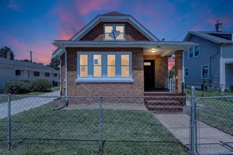 1119 Montague St, Rockford, IL 61102