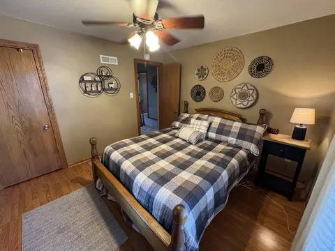 Bedroom - 80 Snow St, Chadwick, IL 61014 photo 6 of 10