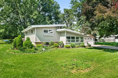 3341 Cornelia Ave, Rockford, IL 61102