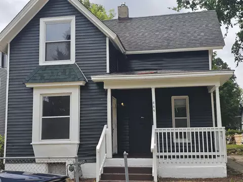 444 Forest Ave, Rockford, IL 61101