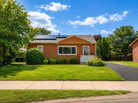 3516 N Main St, Rockford, IL 61103
